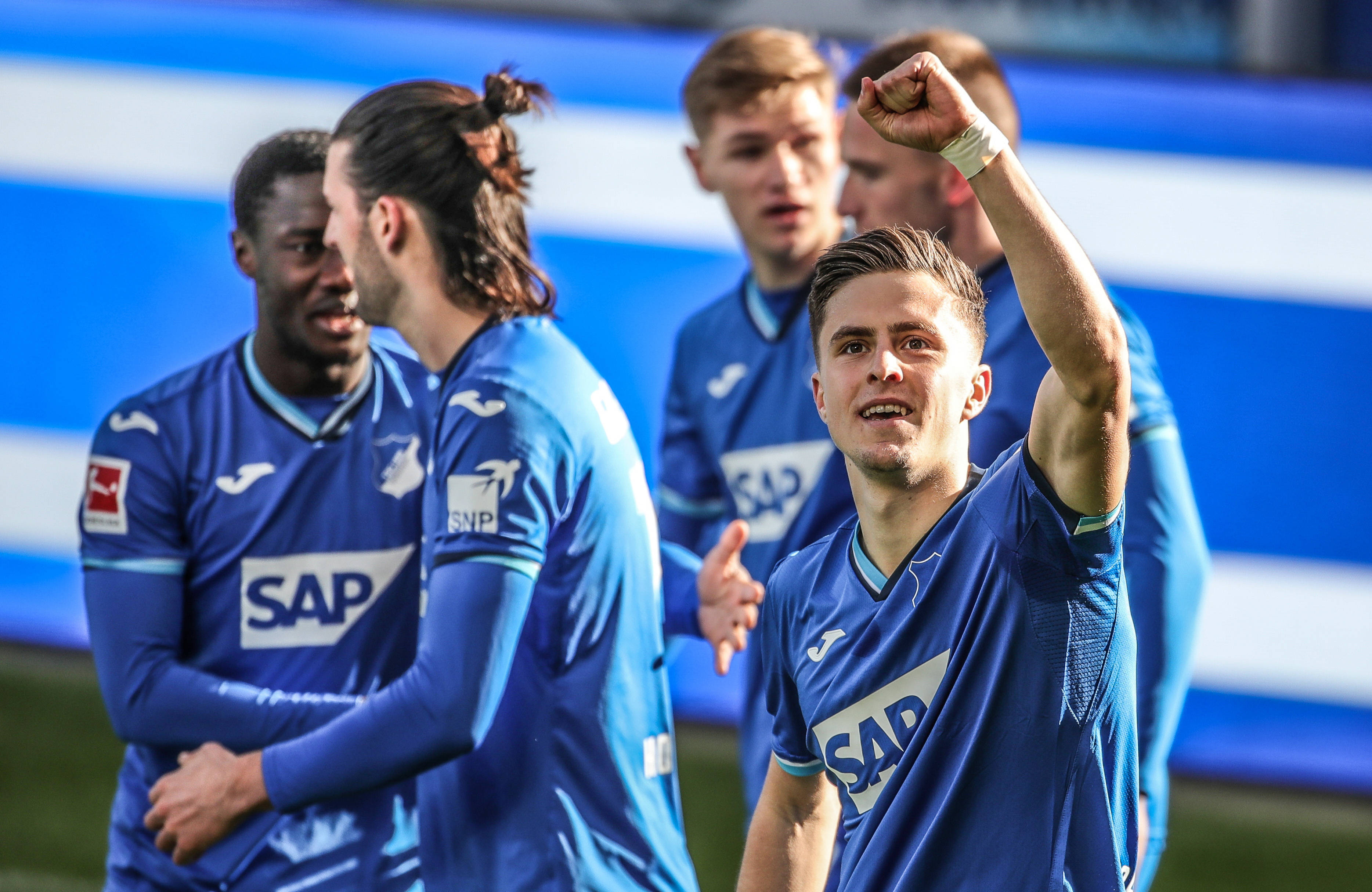 柏林联合燃烧德甲赛场,连胜状态火爆的简单介绍 柏林联合燃烧德甲赛场,连胜状态火爆的简单介绍