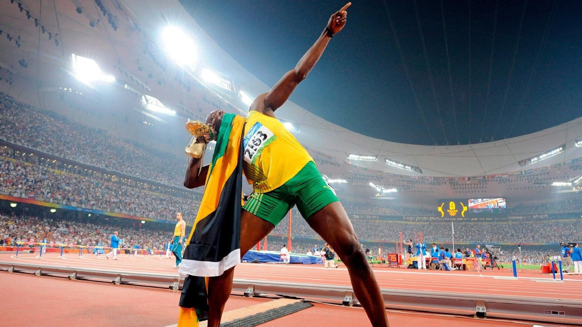 范弗利特终场绝杀！凯尔特人险胜广东，跨洋热身赛惊现关键先生